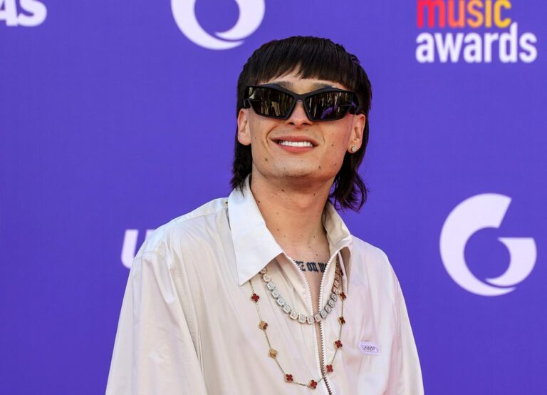 Edad de Peso Pluma: Conoce cuántos años tiene el cantante