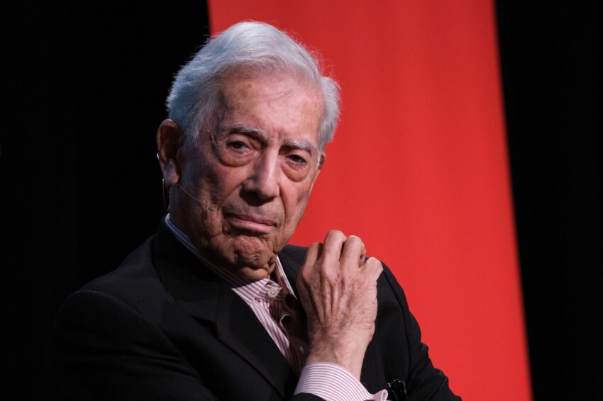 Qué estudios realizó Mario Vargas Llosa: Formación del Nobel 7 Qué estudios realizó Mario Vargas Llosa: Formación del Nobel
